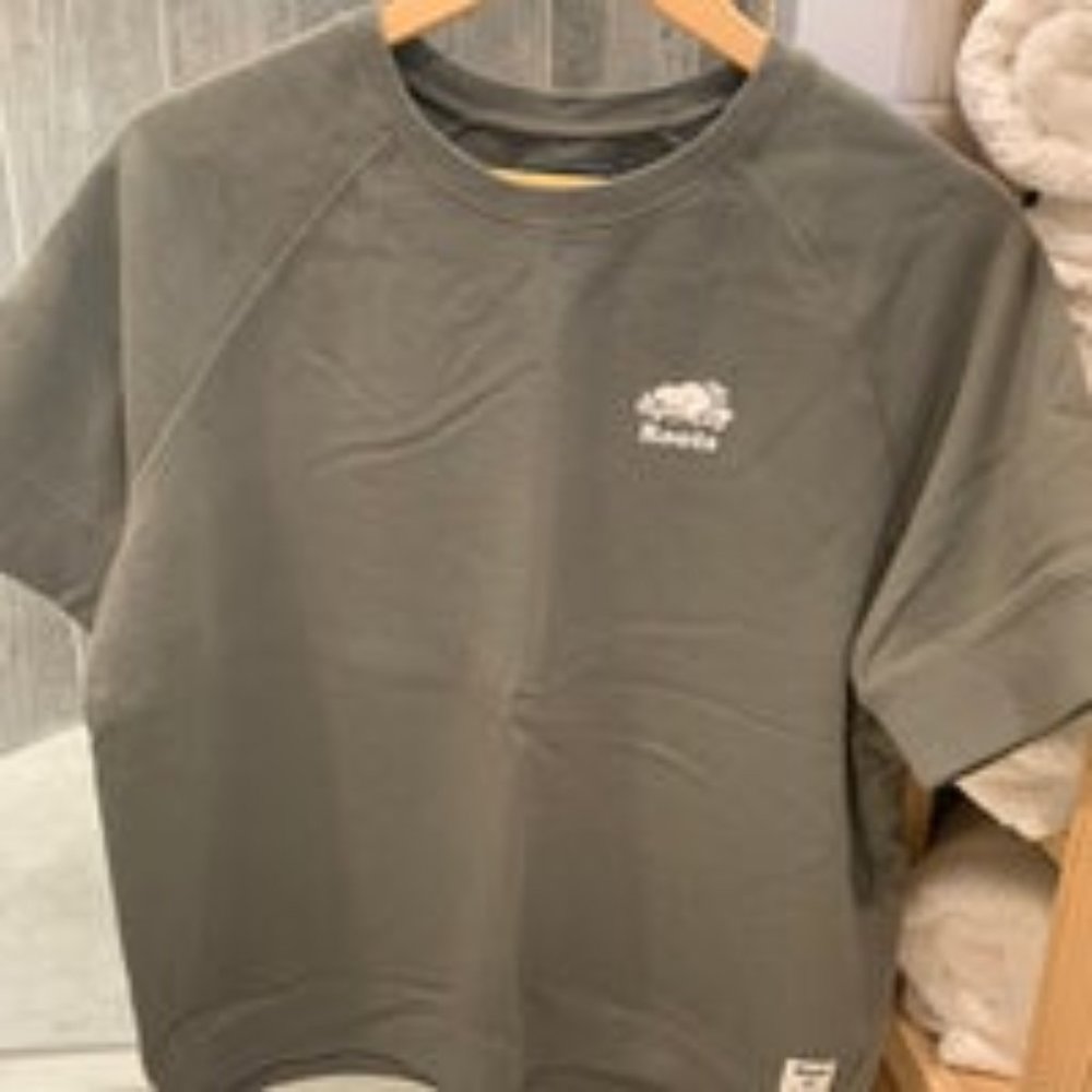 Roots short-sleeved sweatshirt, size L